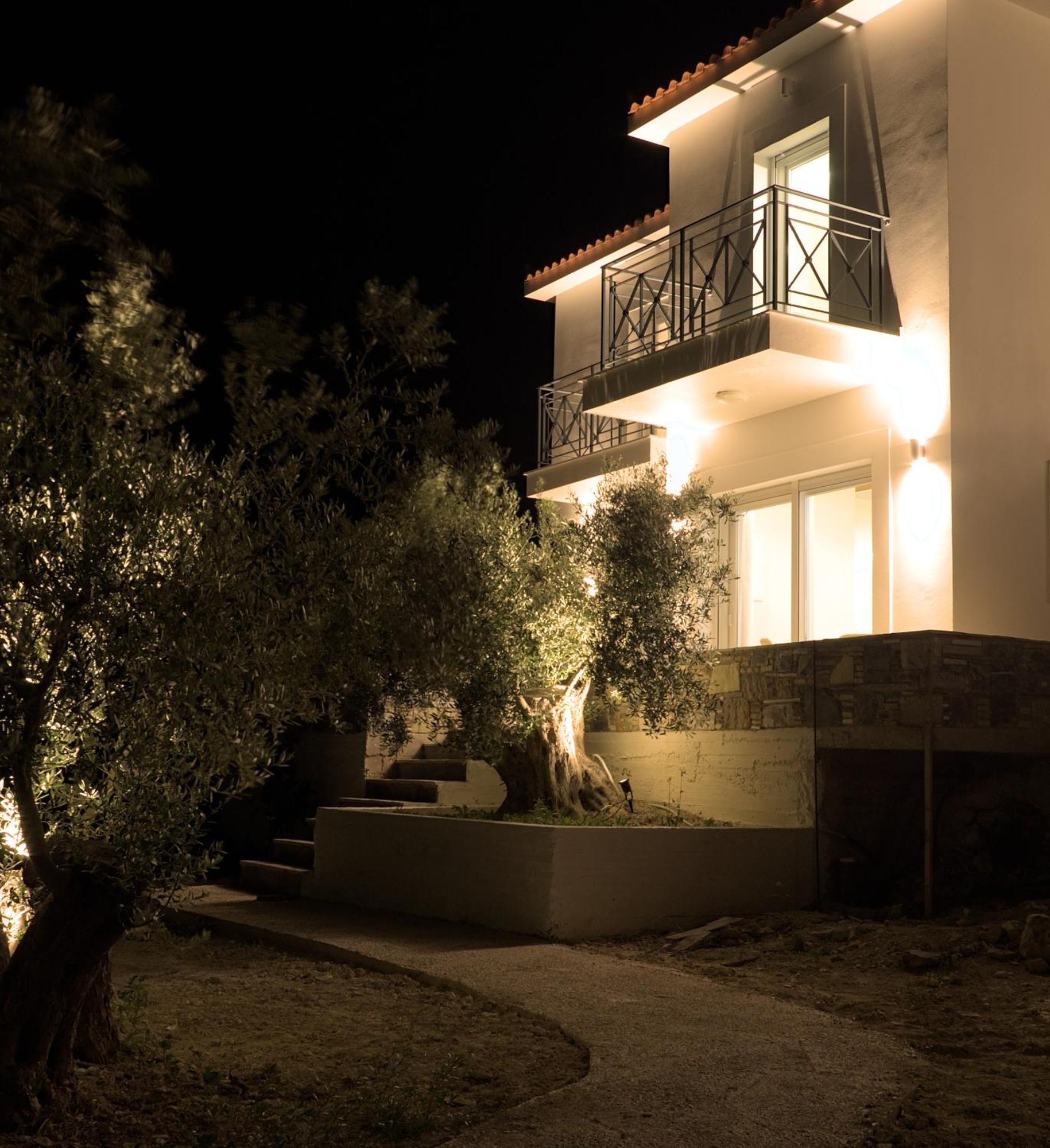 Les Maisonettes コッカリ エクステリア 写真